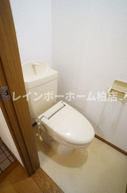 【仲介手数料：50％OFF】対象物件！のトイレ|落ち着いた色調のトイレです