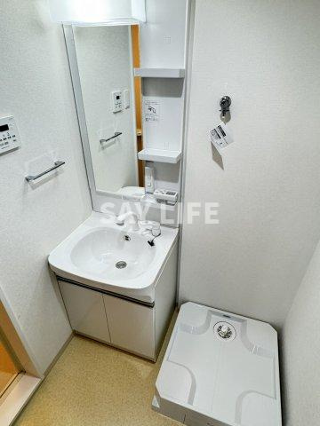 グランツ喜連の洗面所
