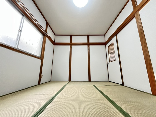 向野町貸家の和室