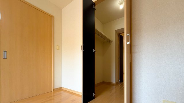 クレール錦町の収納
