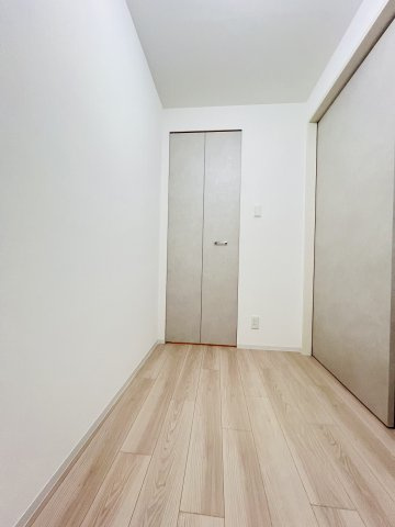 【寝室】