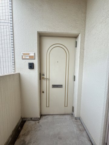 グランドール・清水苑のエントランス