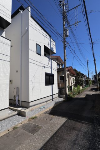 《仲介手数料無料》大宮区天沼町１丁目279-3新築一戸建ての外観