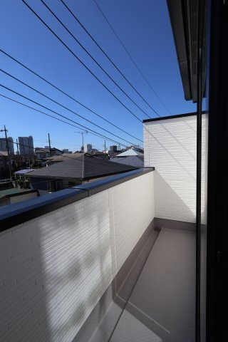 《仲介手数料無料》大宮区天沼町１丁目279-3新築一戸建てのバルコニー