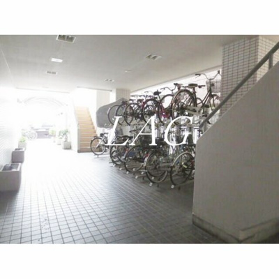 【その他共用部分】 | アルス鶯谷 | 駐輪場です。