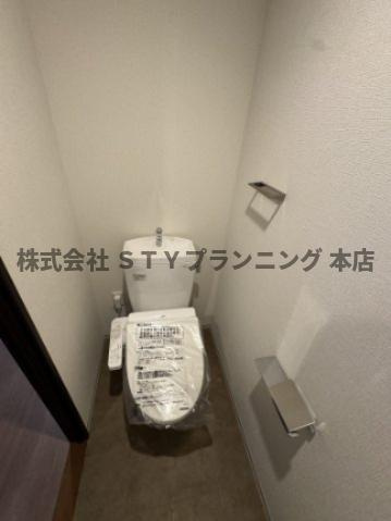 仲介手数料０円！CLOVER泉のトイレ