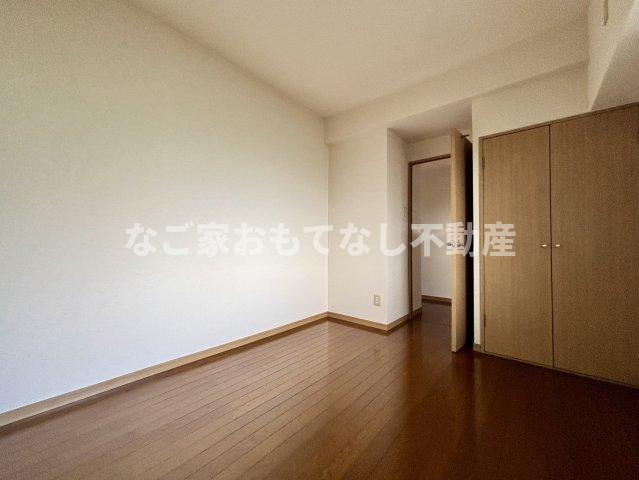 【内装】 | コンフォート上小田井 | ※写真は別号室