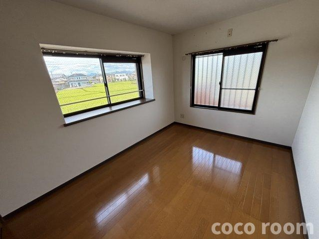 モン・ロジュマンの洋室