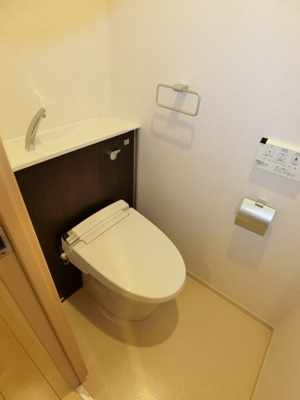 【トイレ】 | ノーサイド立葉 | 落ち着いた色調のトイレです