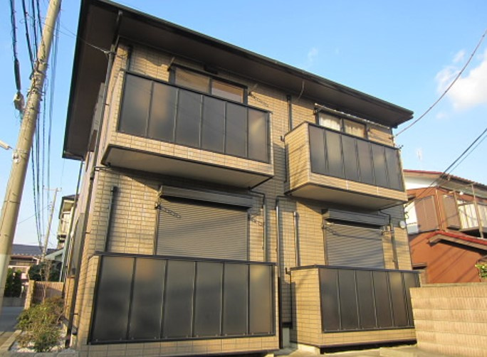 プランタン紅葉丘の外観