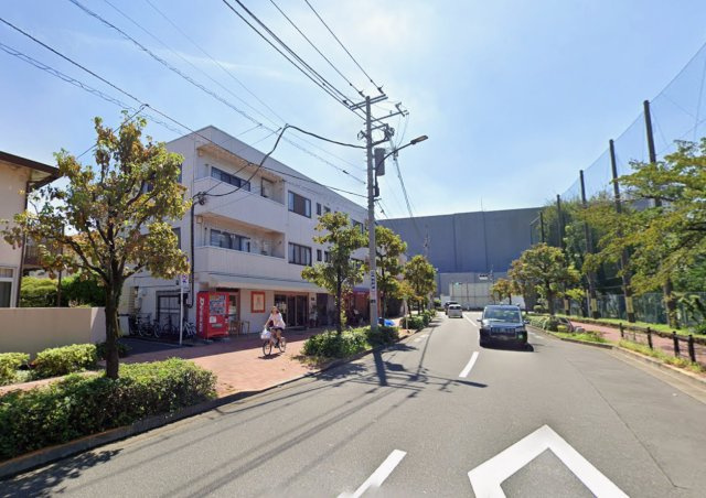 練馬区練馬１丁目の店舗一部の外観