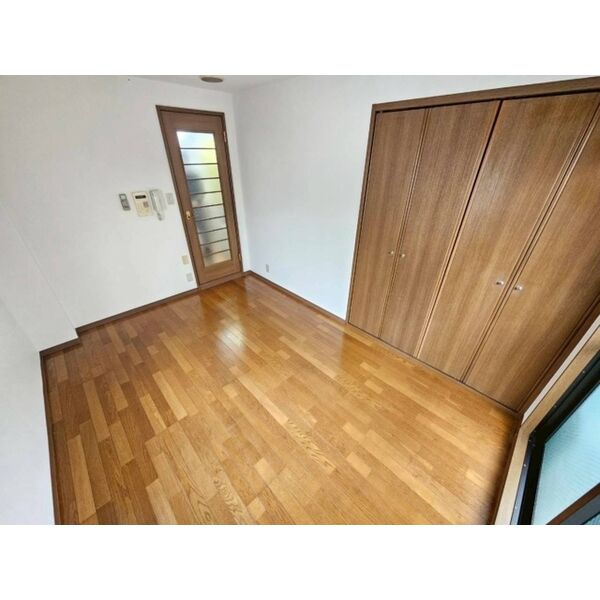 リベルテ六甲の寝室