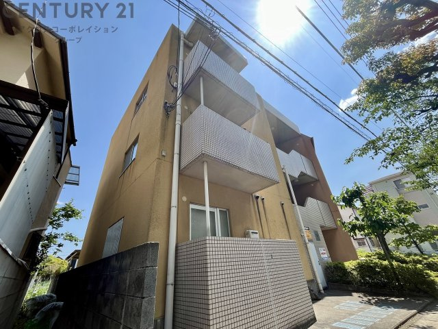 敷地内にバイク置場あります！