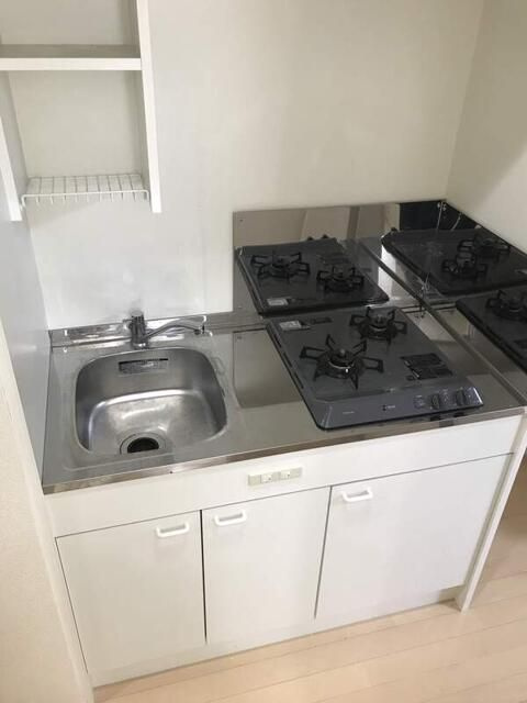 アンプルールフェール十条のキッチン