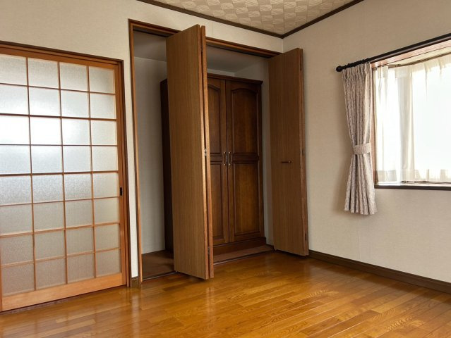 中古戸建　犬山市大字前原字向屋敷　平成6年築の洋室