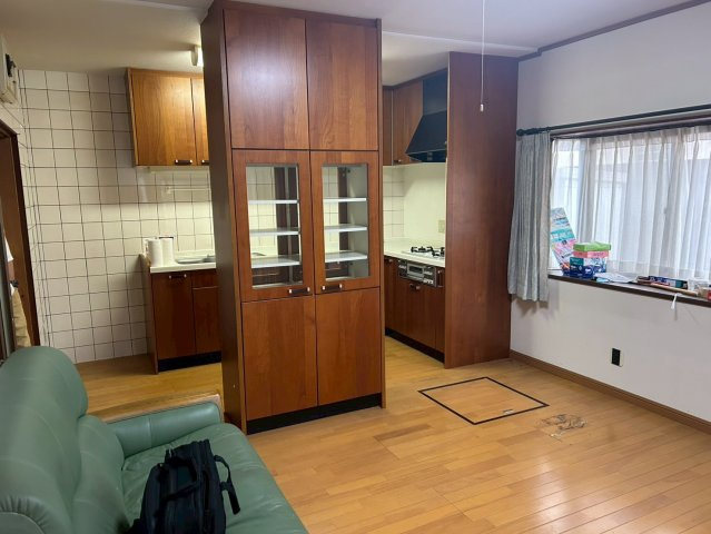 中古戸建　犬山市大字前原字向屋敷　平成6年築の居間・リビング