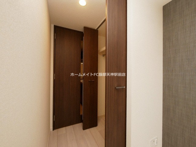 ララプレイス大阪福島ミラの収納