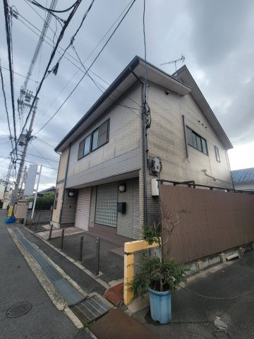 寝屋川市大利元町の事務所の外観