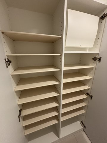 デュオフラッツ仙台木町通エアリの収納
