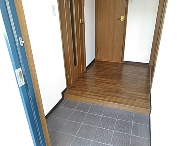 【玄関】 | 稲善マンション　住居