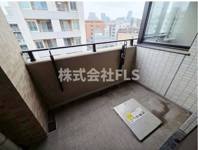 中央区築地６丁目の賃貸マンションのバルコニー