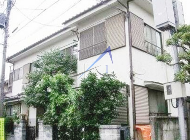 メグ生田目