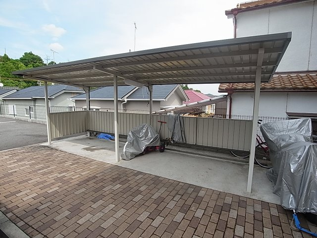 プロスペラールのその他共用部分|屋根付き駐輪スペース