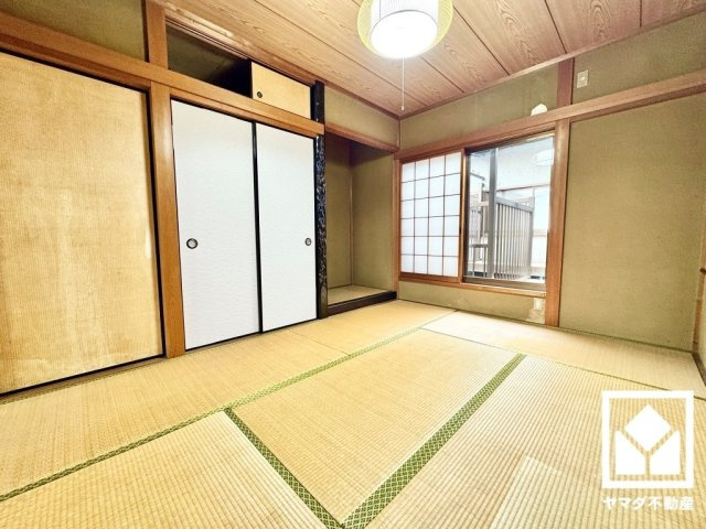 大津市横木2丁目の和室