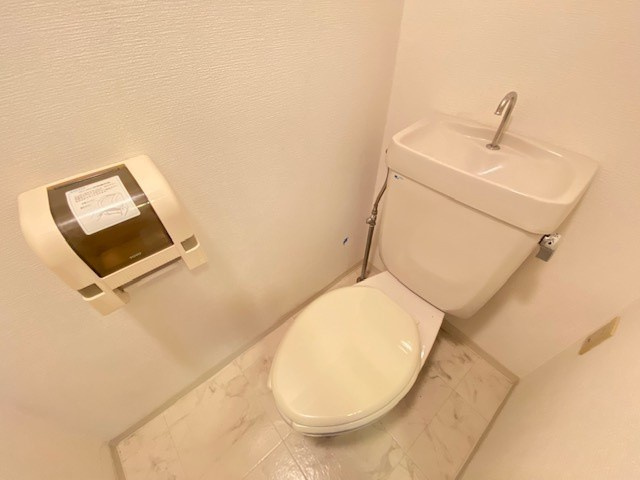 ヴェーネル滝沢のトイレ