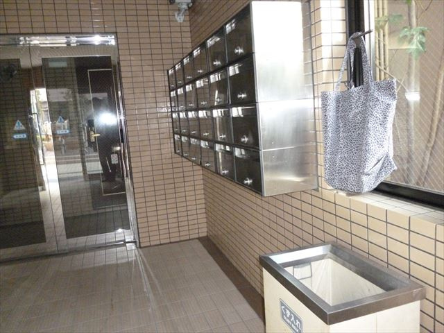 ヴェーネル滝沢のロビー