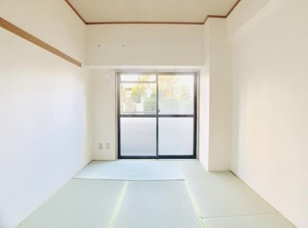 ヴェーネル滝沢の和室
