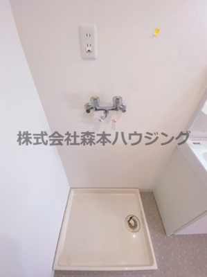 【設備】 | 　バーレン池田 | 室内洗濯機置き場です