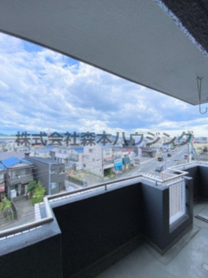 【展望】 | 　バーレン池田 | 室内からの眺望です