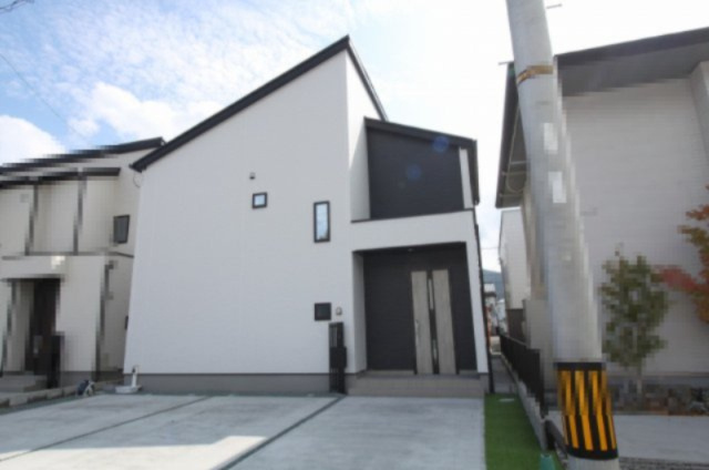 高知市鴨部　１号棟　新築戸建　【全2区画】3期2棟1　