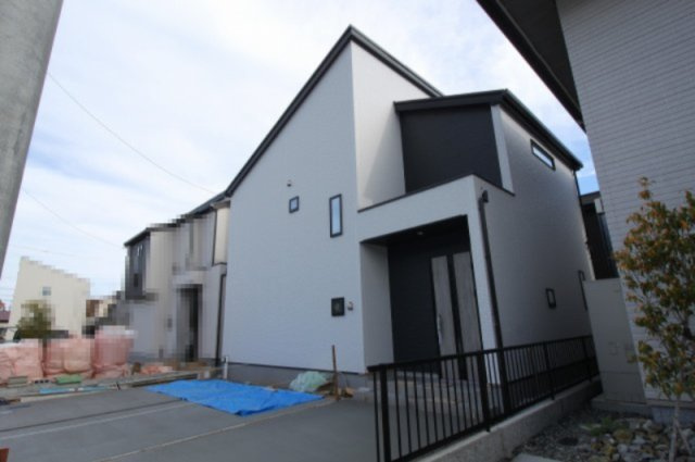高知市鴨部　１号棟　新築戸建　【全2区画】3期2棟1　の外観|１号棟　土地面積　156.11㎡　（約47.22坪）