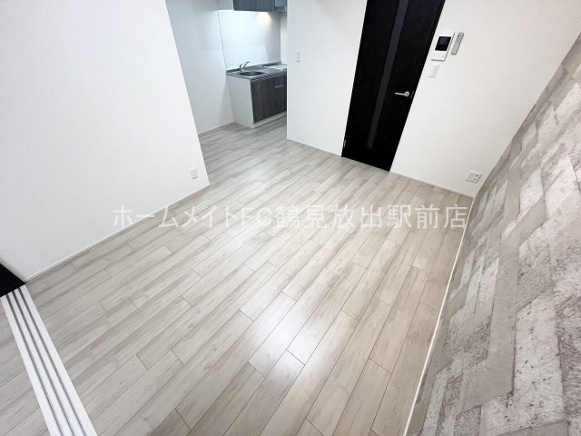 大阪市城東区東中浜５丁目のアパートの居間・リビング
