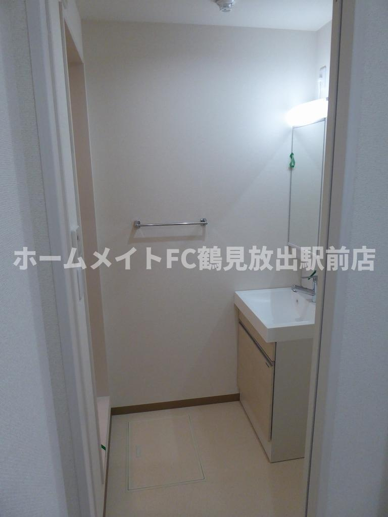 大阪市城東区新喜多東２丁目のアパートの洗面所