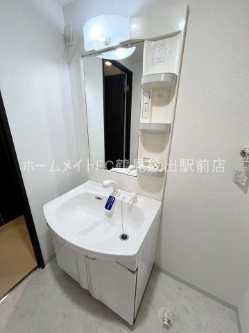 大阪市城東区諏訪４丁目のアパートの独立洗面台