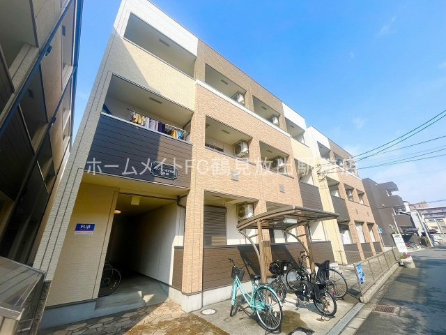 大阪市城東区諏訪４丁目のアパート