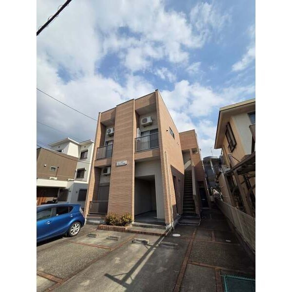 グレイス本城　名古屋市賃貸　仲介手数料無料のエントランス