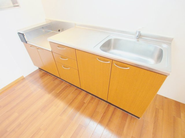 リヴェール小田　B棟のキッチン|※別部屋の写真です。参考下さい。改装中。