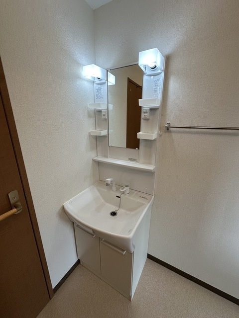 イーストコートの洗面所|別号室参考写真