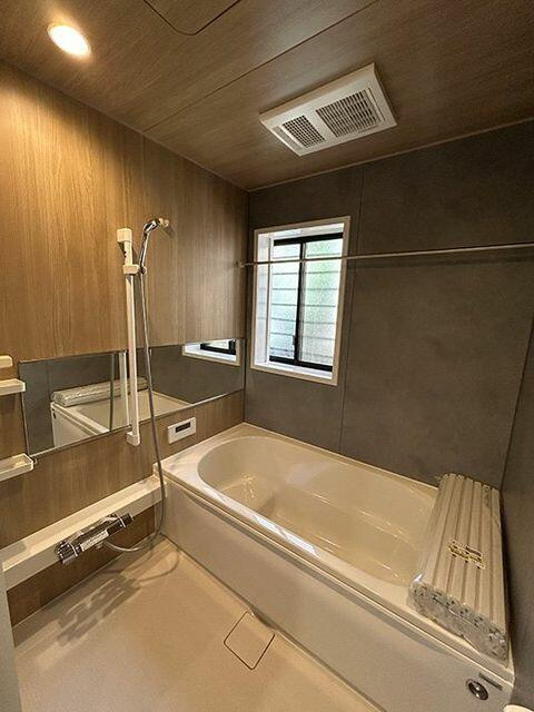 鎌ケ谷市東鎌ケ谷２丁目１８－３３の浴室|「浴室」新品交換済みです。