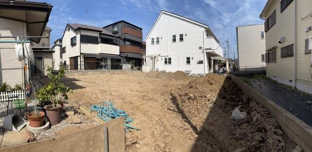 市川新井１丁目の前面道路含む現地写真