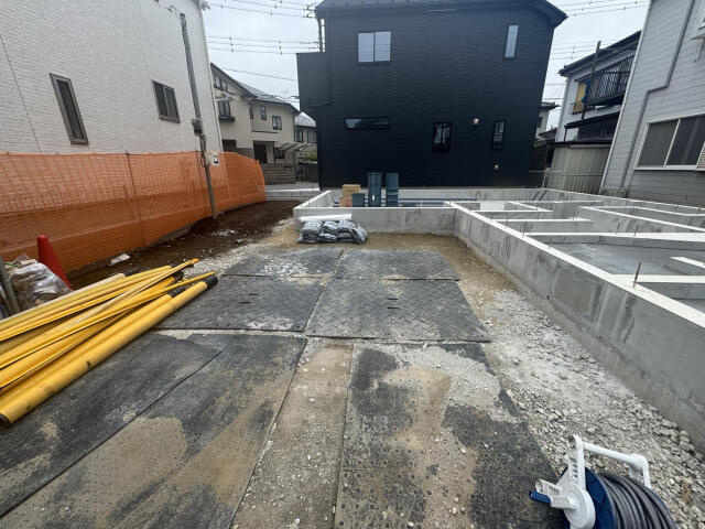 ブルーミングガーデン　船橋市大穴北４丁目１棟／１期１号棟の駐車場|外観