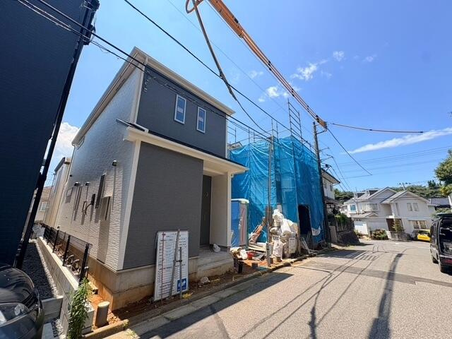 船橋市三山４丁目３２５番の前面道路含む現地写真