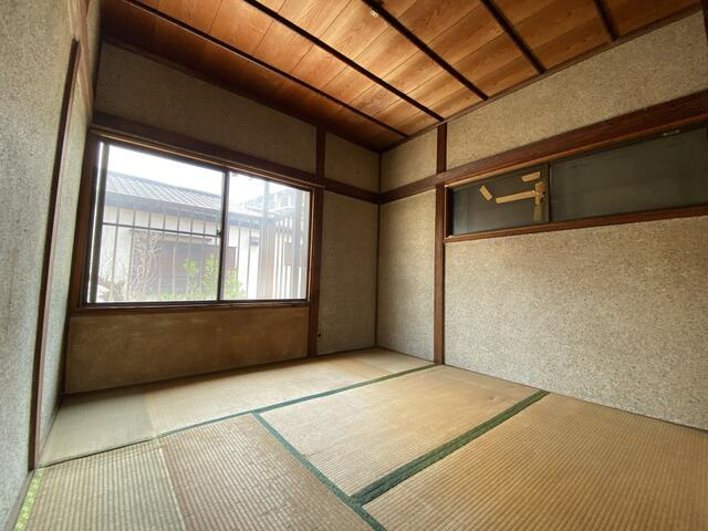 船橋市三山１丁目戸建の和室|２階和室