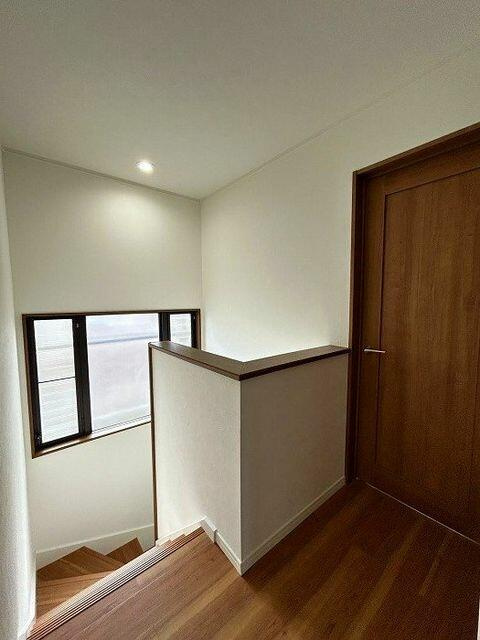 船橋市二和西４丁目３０－７のその他|「２階階段」