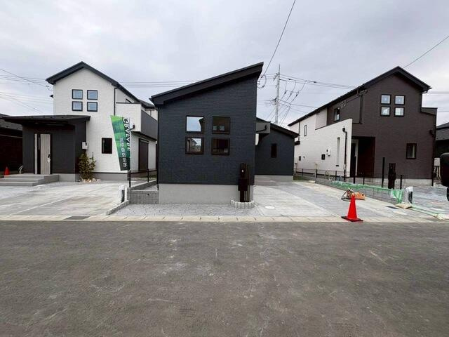 ４２７３船橋市二和西２６期１４棟の外観