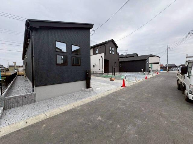 ４２７３船橋市二和西２６期１４棟の駐車場